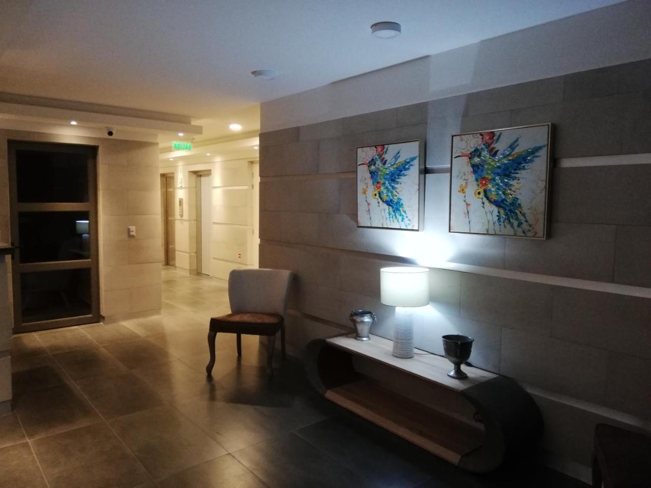 Depto Estudio 1811 Edificio Centro Blanco Con Estacionamiento Temuco Ngoại thất bức ảnh