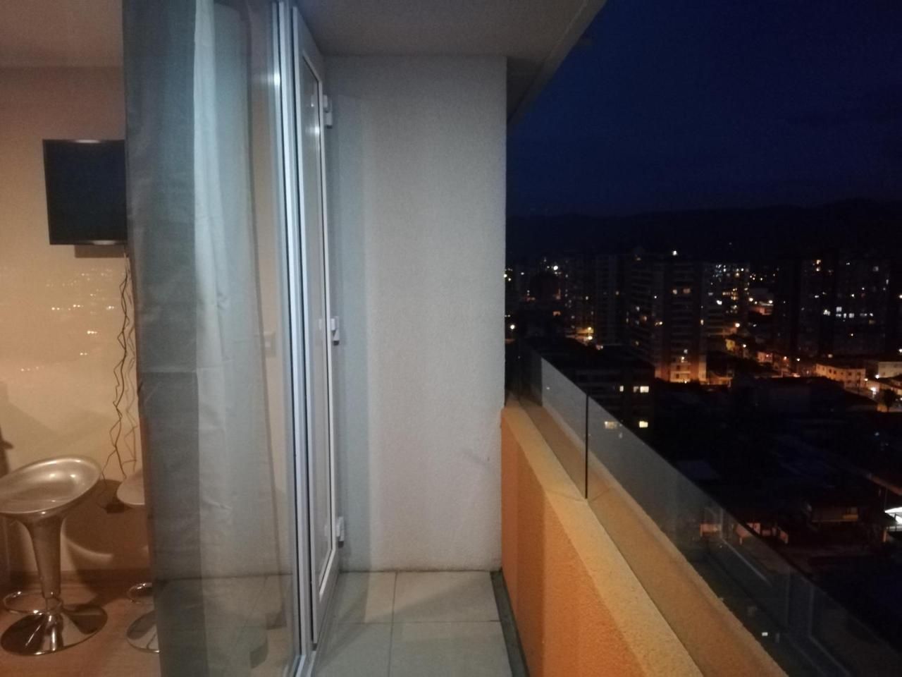 Depto Estudio 1811 Edificio Centro Blanco Con Estacionamiento Temuco Ngoại thất bức ảnh